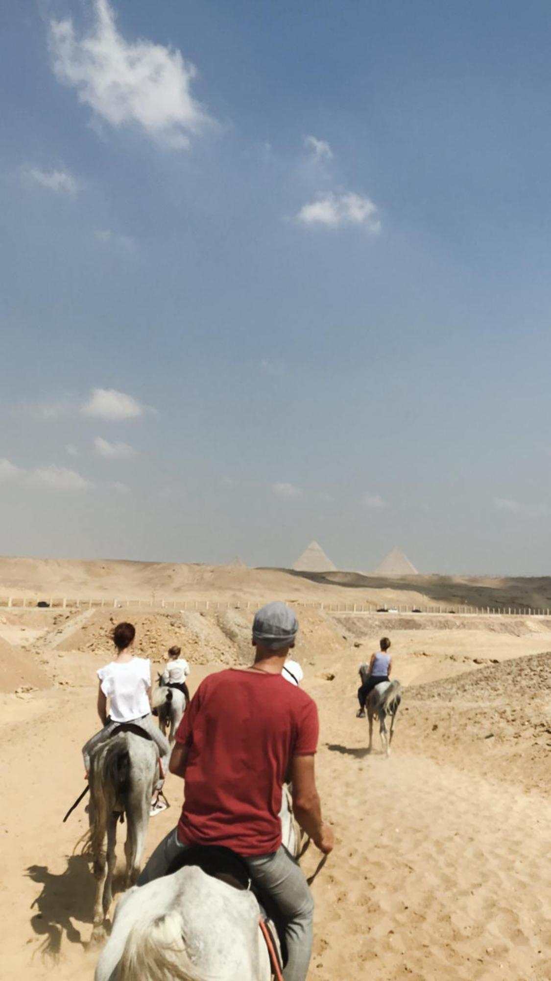 Villa By The Pyramids ไคโร ภายนอก รูปภาพ