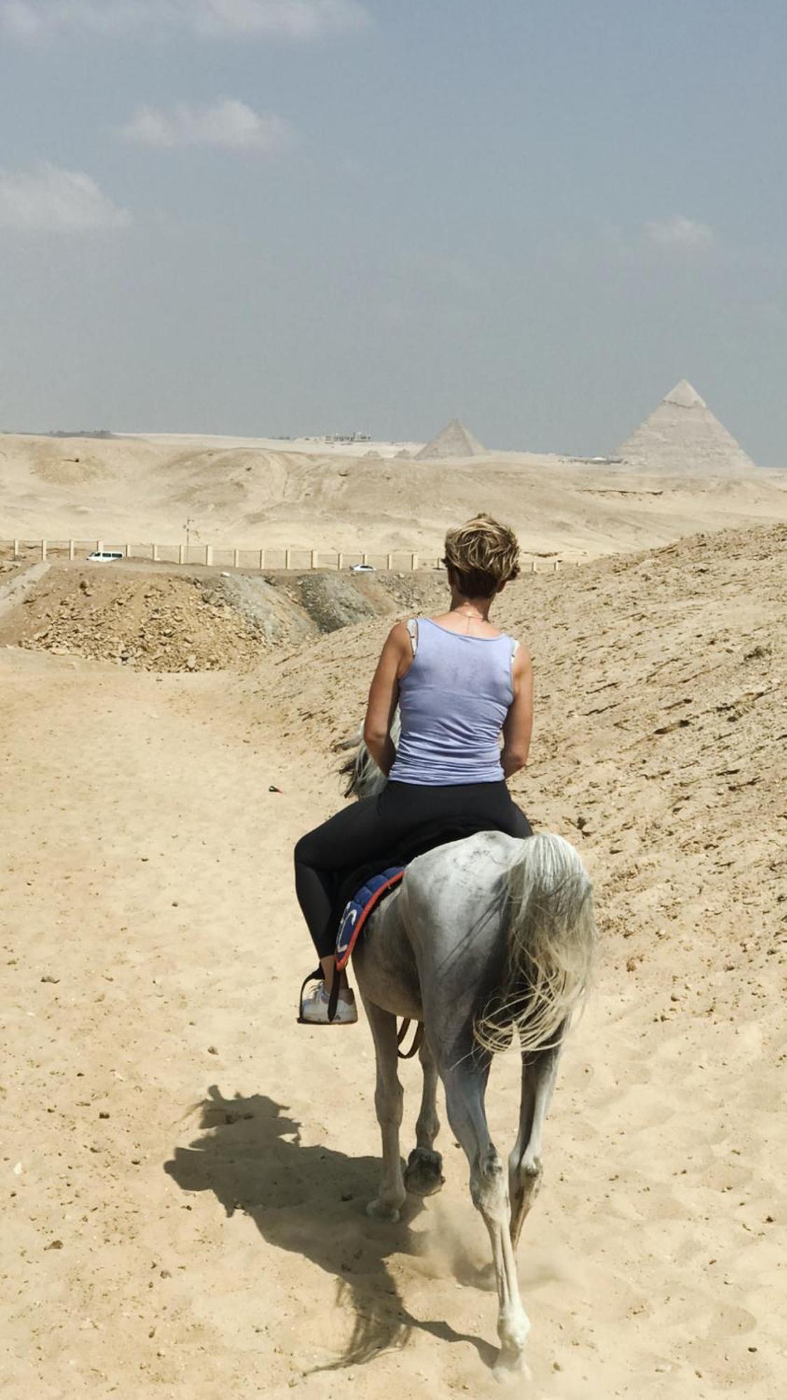 Villa By The Pyramids ไคโร ภายนอก รูปภาพ